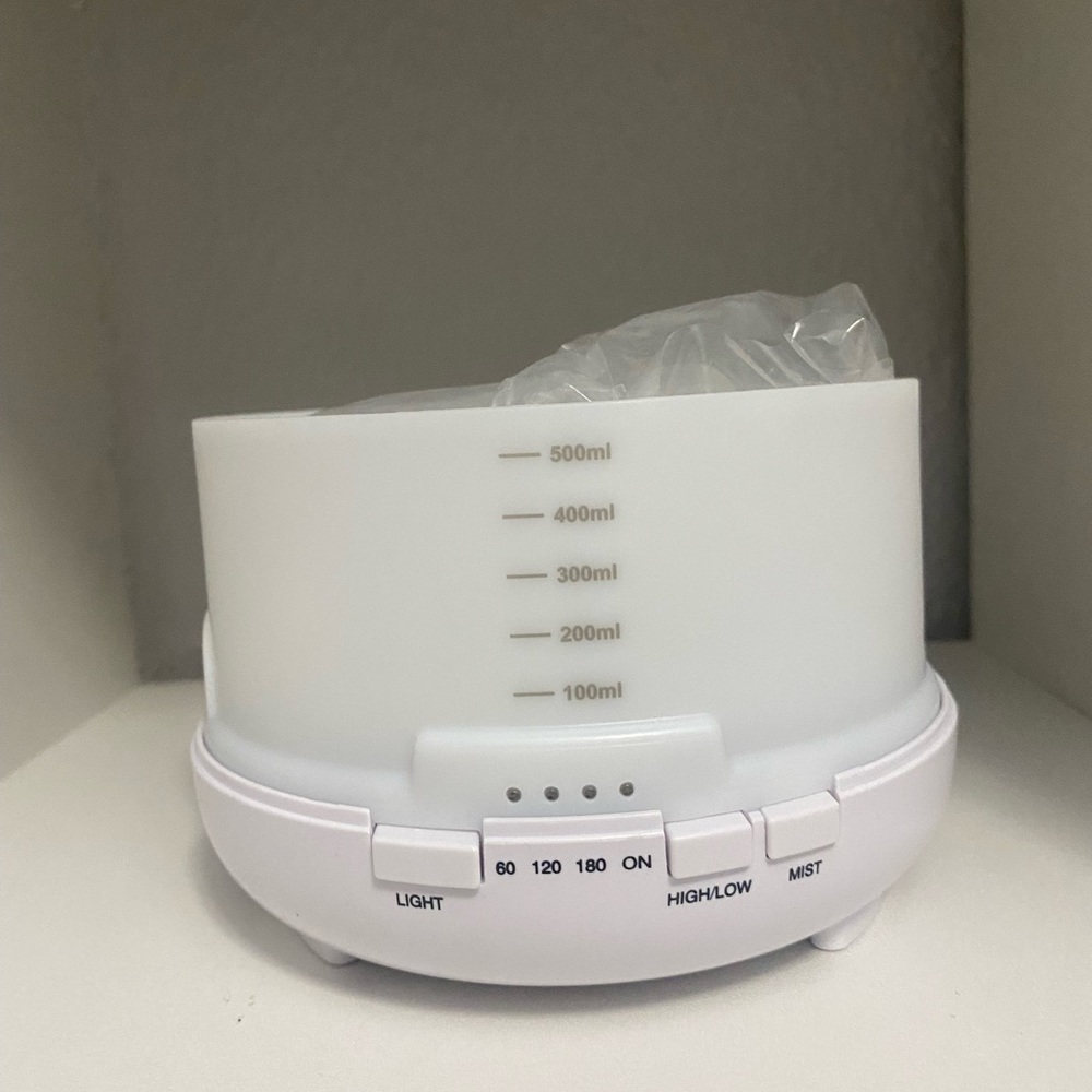 Tenswall LED oil diffuser - Picture 2 of 10